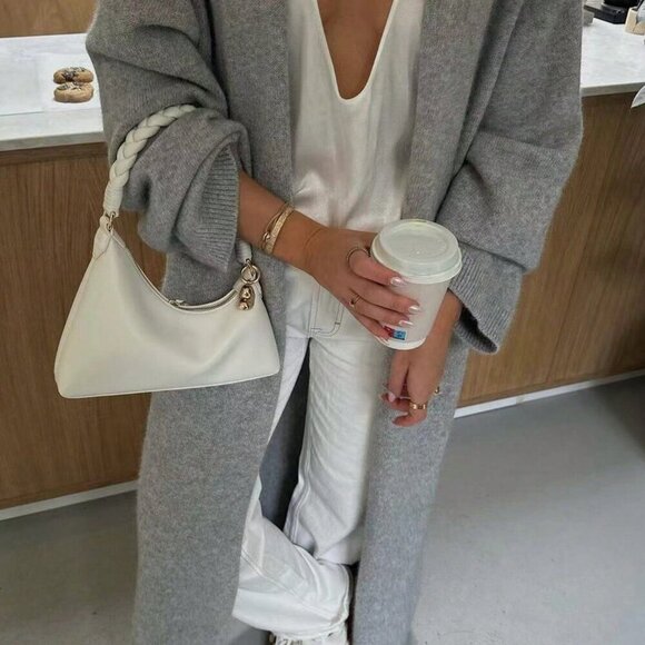 Grey Casual Women's V-Neck Buttonless Super Loose Long-Sleeved Knitted Cardigan - Picture 4 of 8